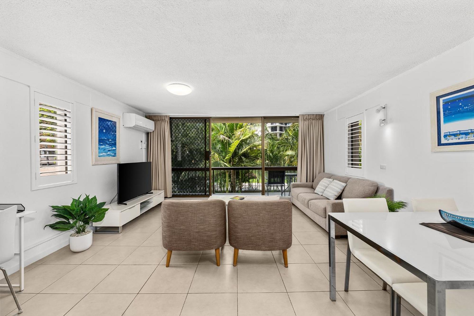 Surfers Paradise- Meters From The Beach! Голд-Кост Экстерьер фото
